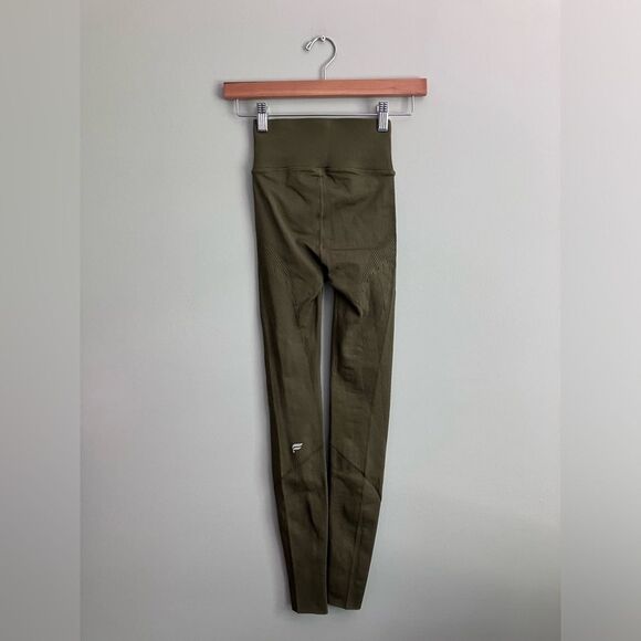 FABLETICS Sculptknit Contour Low-Impact Dark Moss Khloe Edit Size XS - Picture 6 of 15